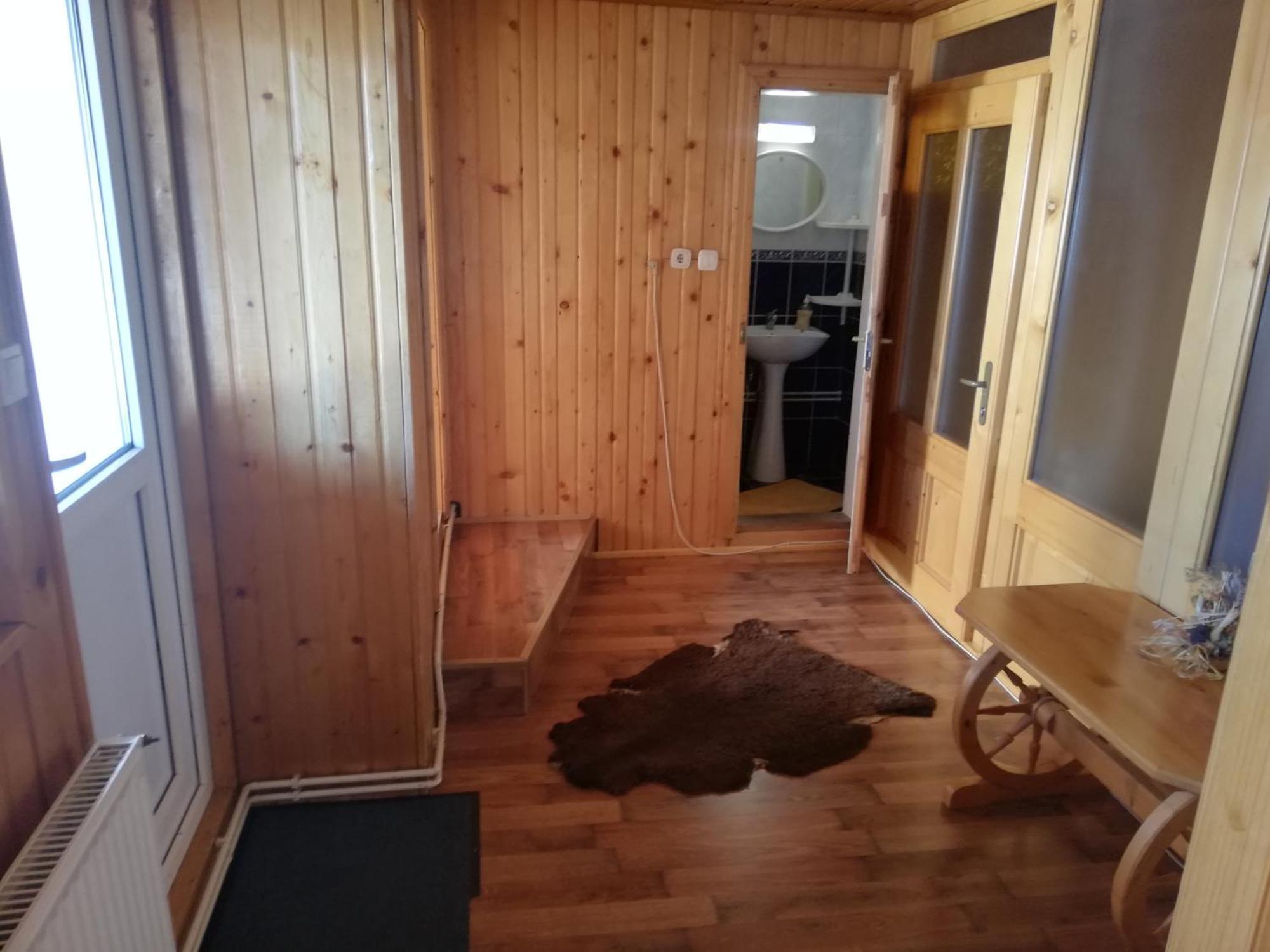 Pensiunea Iozefina Moieciu de Jos Cameră foto